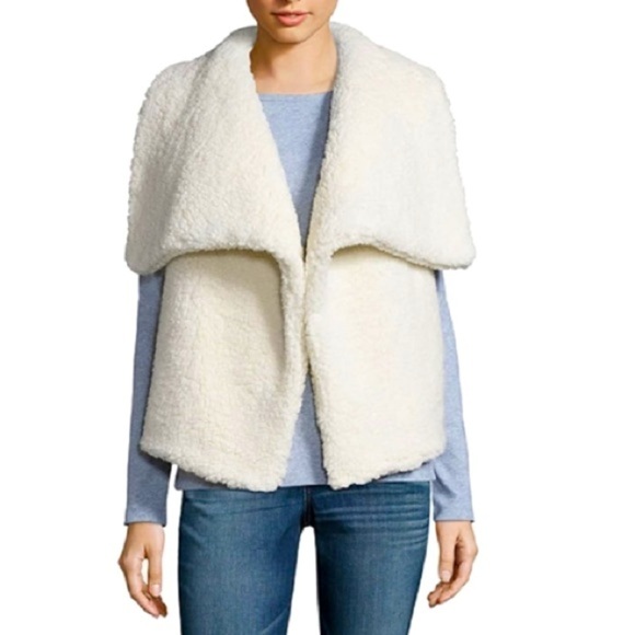 A.N.A. (A New Approach) Cream Sherpa Vest, Size Medium, EUC. - Picture 1 of 8